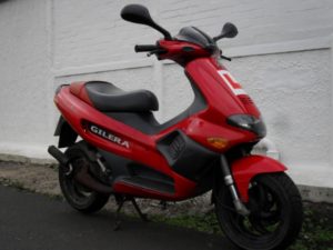 Scopri di più sull'articolo Piaggio Gilera Runner prima serie – restituiscilo prima di farti male: è pericoloso!